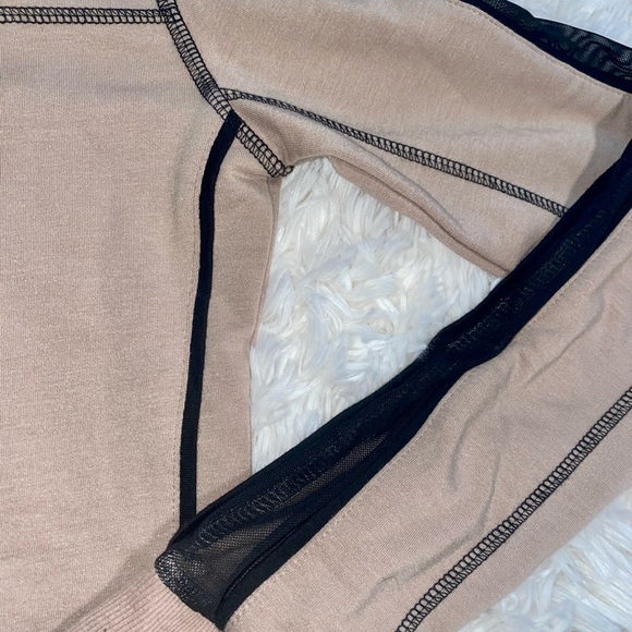 LIKE NEW MANIERE DE VOIR Co-ord Set Mesh beige black Leggings & Cropped Hoodie - Picture 11 of 11